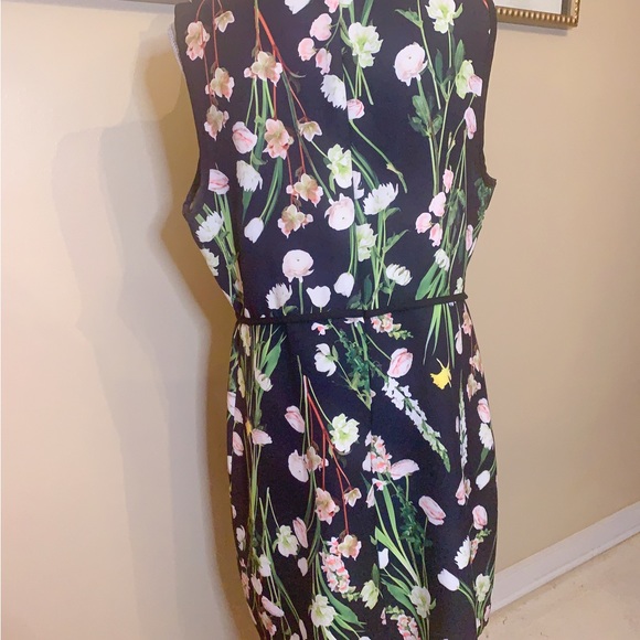 Victoria Beckham For Target - Picture 4 of 6